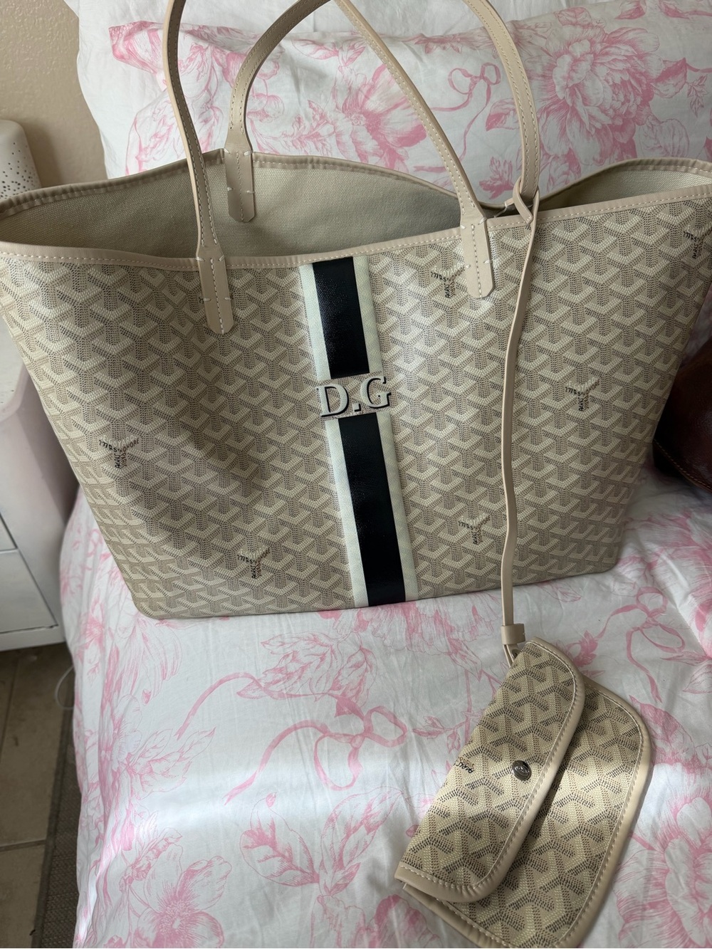 D&G Beige Tote with Black Center Stripe